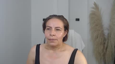 KARLYE online show from December 23, 2:37 am