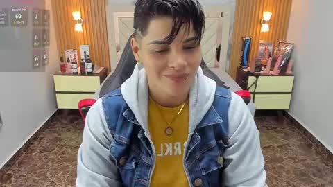 Snapshot of karolandluna chatting on September 30, 2:50 am Karoll online show from September 30, 2:50 am