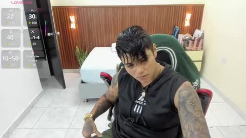 Snapshot of karolandluna chatting on September 11, 2:34 am Karoll online show from September 11, 2:34 am