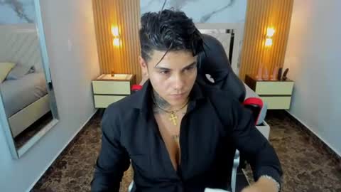 Karoll online show from June 9, 7:02 pm