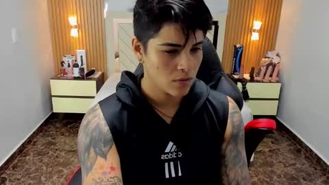 Snapshot of karolandluna chatting on September 15, 7:10 pm Karoll online show from September 15, 7:10 pm