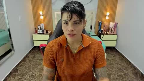 Snapshot of karolandluna chatting on October 9, 3:10 am Karoll online show from October 9, 3:10 am