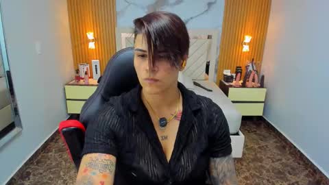 Karoll online show from February 2, 7:24 pm