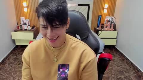 Snapshot of karolandluna chatting on September 19, 3:27 am Karoll online show from September 19, 3:27 am