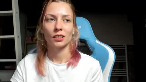 karoline121 online show from October 27, 8:58 pm