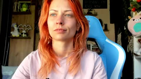 karoline121 online show from April 23, 12:29 pm