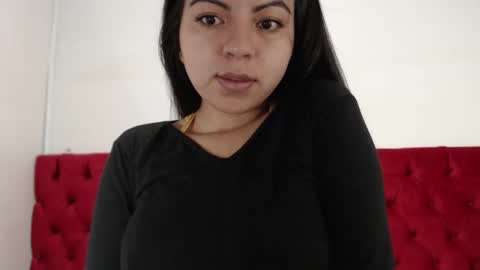 Snapshot of karolineburnx chatting on January 11, 11:23 am Isa online show from January 11, 11:23 am