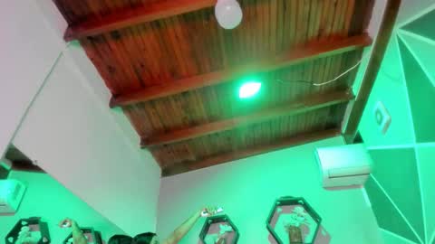 Karol online show from December 17, 12:20 pm