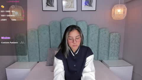 Snapshot of karoll_santos chatting on February 23, 4:01 am Karol Santos online show from February 23, 4:01 am