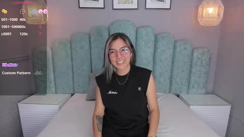 Snapshot of karoll_santos chatting on February 4, 3:33 am Karol Santos online show from February 4, 3:33 am