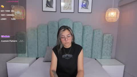 Snapshot of karoll_santos chatting on December 11, 3:35 am Karol Santos online show from December 11, 3:35 am
