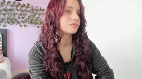 Snapshot of kassandra_james chatting on December 15, 4:59 pm kassandra james online show from December 15, 4:59 pm