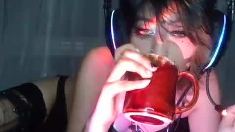 kasskittenboy30 online show from July 10, 5:19 am