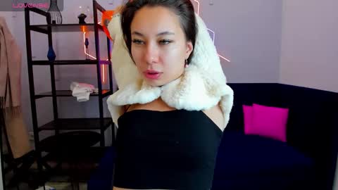 Snapshot of kat__cat chatting on October 3, 2:49 am kat__cat online show from October 3, 2:49 am