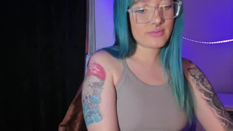 Alicia online show from January 27, 9:33 pm