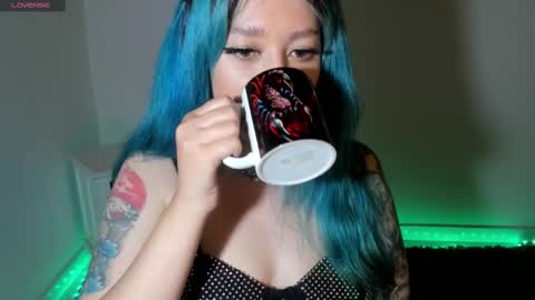 Alicia online show from March 12, 4:30 am