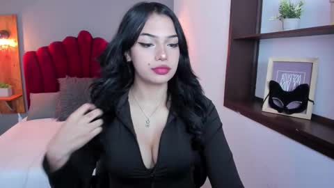 Snapshot of kat_blake chatting on March 6, 3:02 am kat_blake online show from March 6, 3:02 am