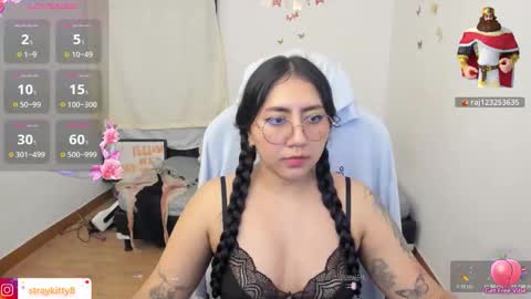 Snapshot of kat_ly_chan chatting on October 31, 9:52 pm Kat online show from October 31, 9:52 pm