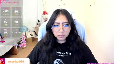 Snapshot of kat_ly_chan chatting on February 18, 2:38 pm Kat online show from February 18, 2:38 pm