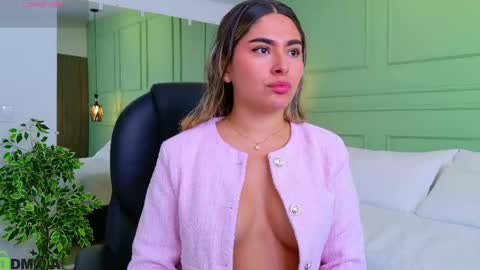 Kat online show from April 27, 11:51 am