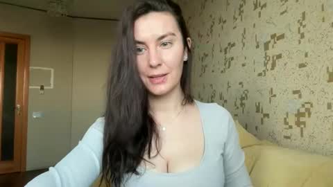 KatalinaQE online show from February 4, 6:49 am