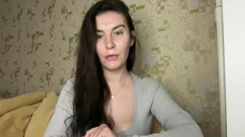 KatalinaQE online show from April 25, 3:20 pm