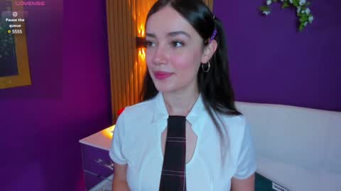 Snapshot of kate_amaretto chatting on December 13, 8:04 pm Kate online show from December 13, 8:04 pm