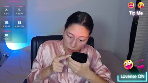 Snapshot of kate_arden chatting on January 26, 5:02 am Carla Palmer online show from January 26, 5:02 am
