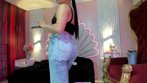 kate online show from April 27, 3:09 pm