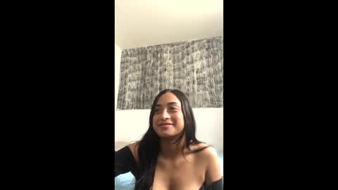 Danna online show from March 23, 5:08 pm