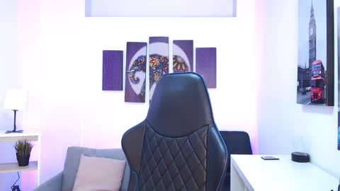 Kate  online show from November 4, 10:42 am