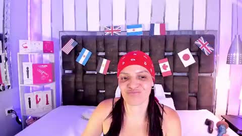kate_roose online show from July 14, 8:57 pm