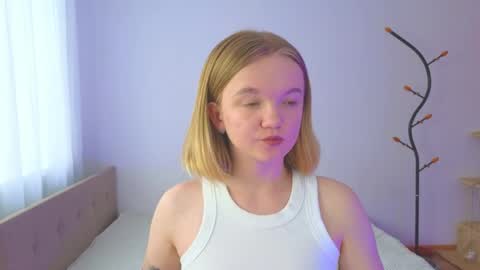 katebunnys online show from June 10, 12:04 pm