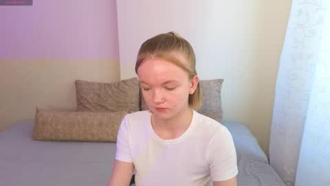 katebunnys online show from March 10, 4:27 am