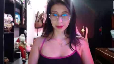 Kateeen18 online show from April 25, 4:59 am