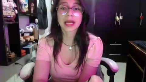 Kateeen18 online show from December 3, 4:26 am