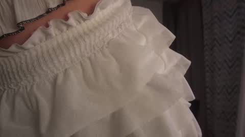 Kate online show from April 28, 9:02 am