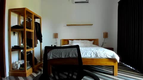 Kate new profile same me undercostruction online show from April 25, 10:07 am