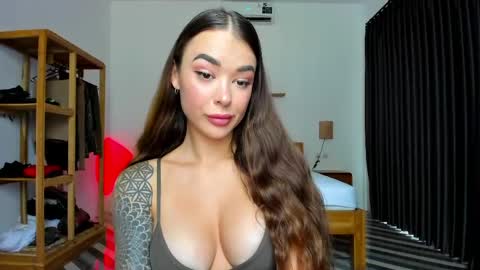 Kate new profile same me undercostruction online show from April 20, 2:14 am