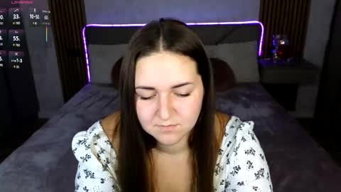 Katelyn online show from October 15, 8:33 pm