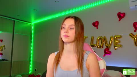 katenickson online show from February 18, 1:27 am