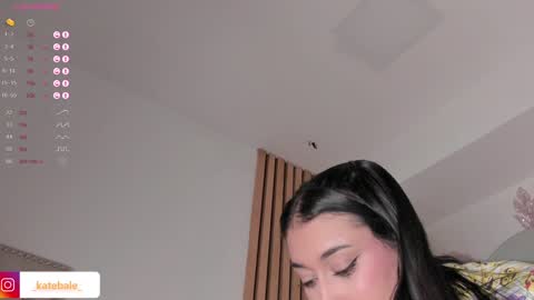 Snapshot of kateryn_bale chatting on December 2, 8:53 pm kateryn_bale online show from December 2, 8:53 pm