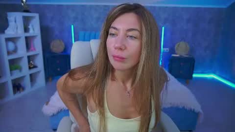 Kate online show from June 23, 6:33 am