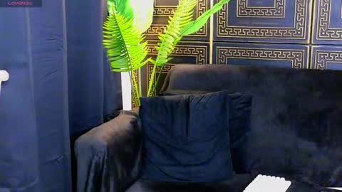 KateyRiva online show from December 18, 11:09 pm