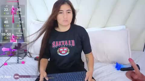 Snapshot of katha03_ chatting on October 14, 8:22 pm katha03_ online show from October 14, 8:22 pm