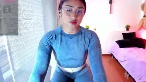 Snapshot of katharina_lopez chatting on March 4, 10:05 pm Katha online show from March 4, 10:05 pm