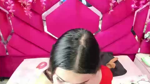 katherin_sweett online show from October 16, 4:37 am