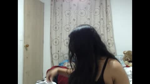 Snapshot of kathiie_ chatting on September 17, 3:37 am K A T H I E online show from September 17, 3:37 am
