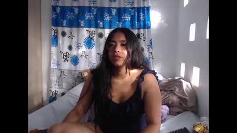 Snapshot of kathiie_ chatting on January 28, 12:32 pm K A T H I E online show from January 28, 12:32 pm