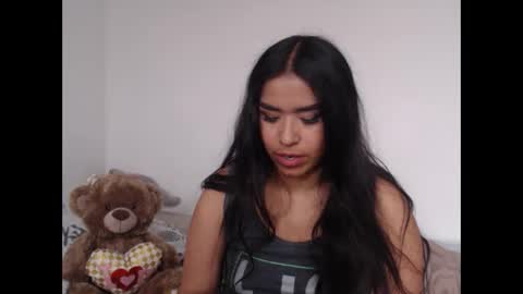 Snapshot of kathiie_ chatting on December 17, 12:43 pm K A T H I E online show from December 17, 12:43 pm
